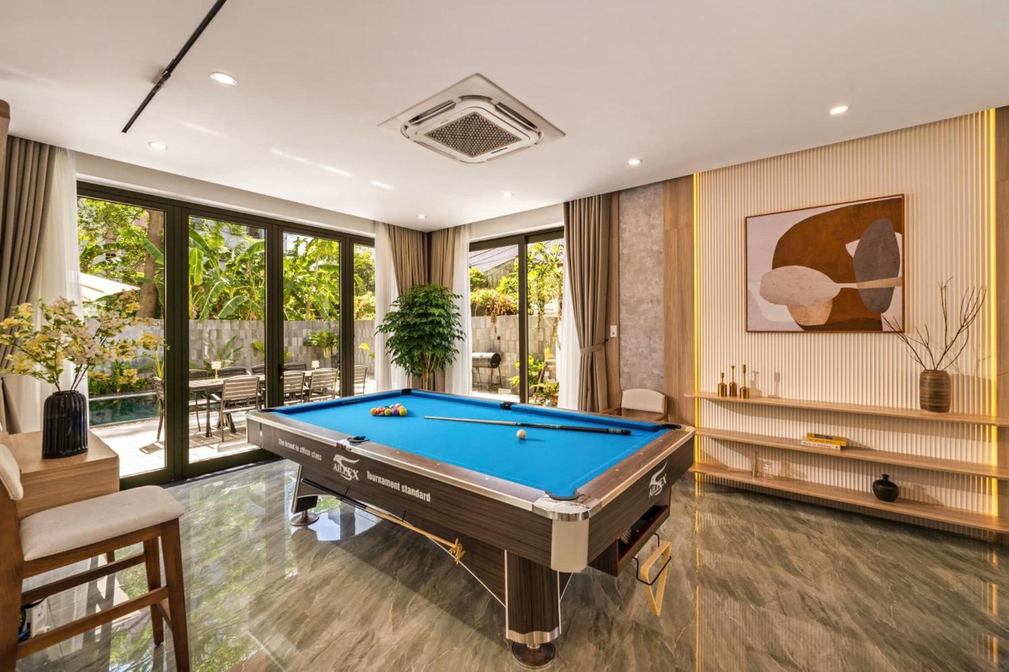 Luxurious 500M Villa, Private Pool, 300M To Beach Da Nang Bagian luar foto